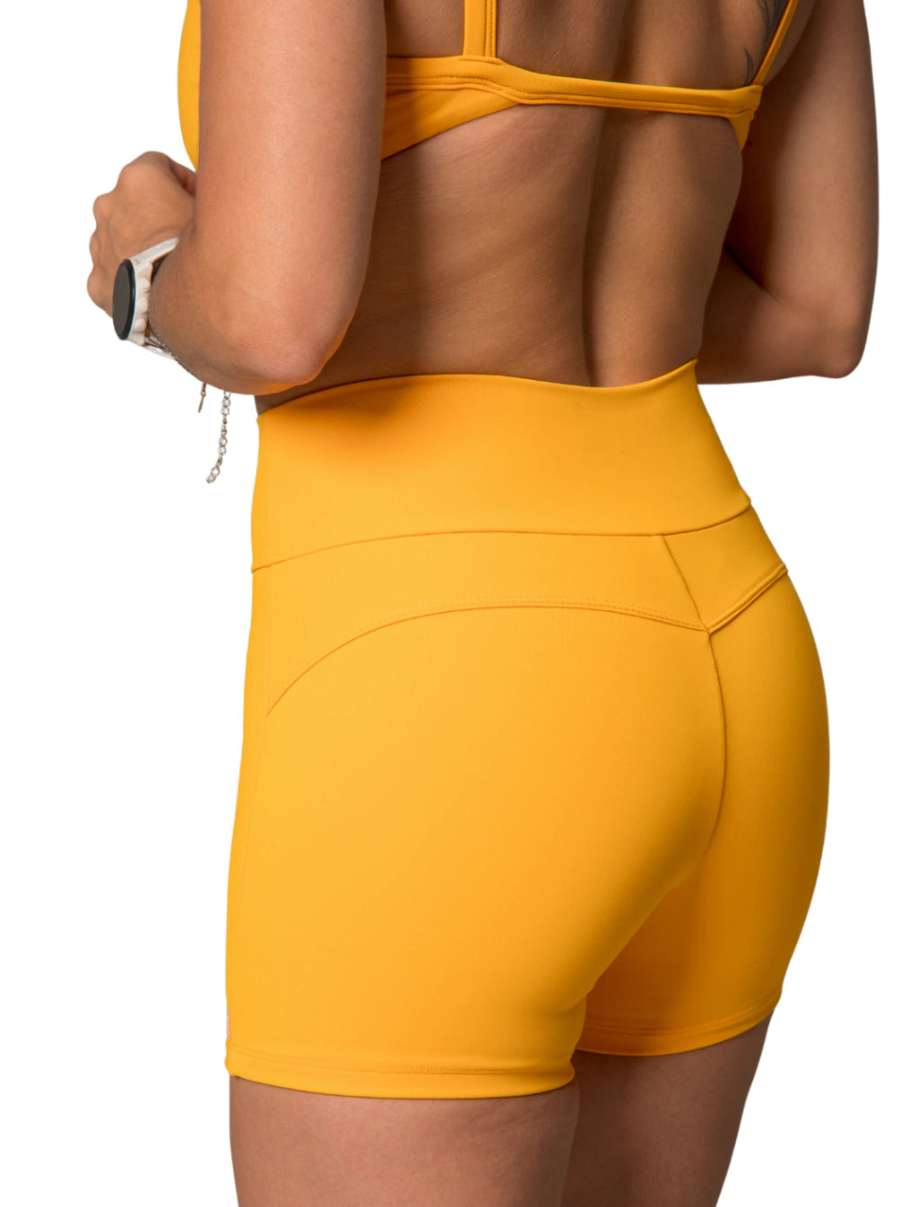 Short Empina Amarelo