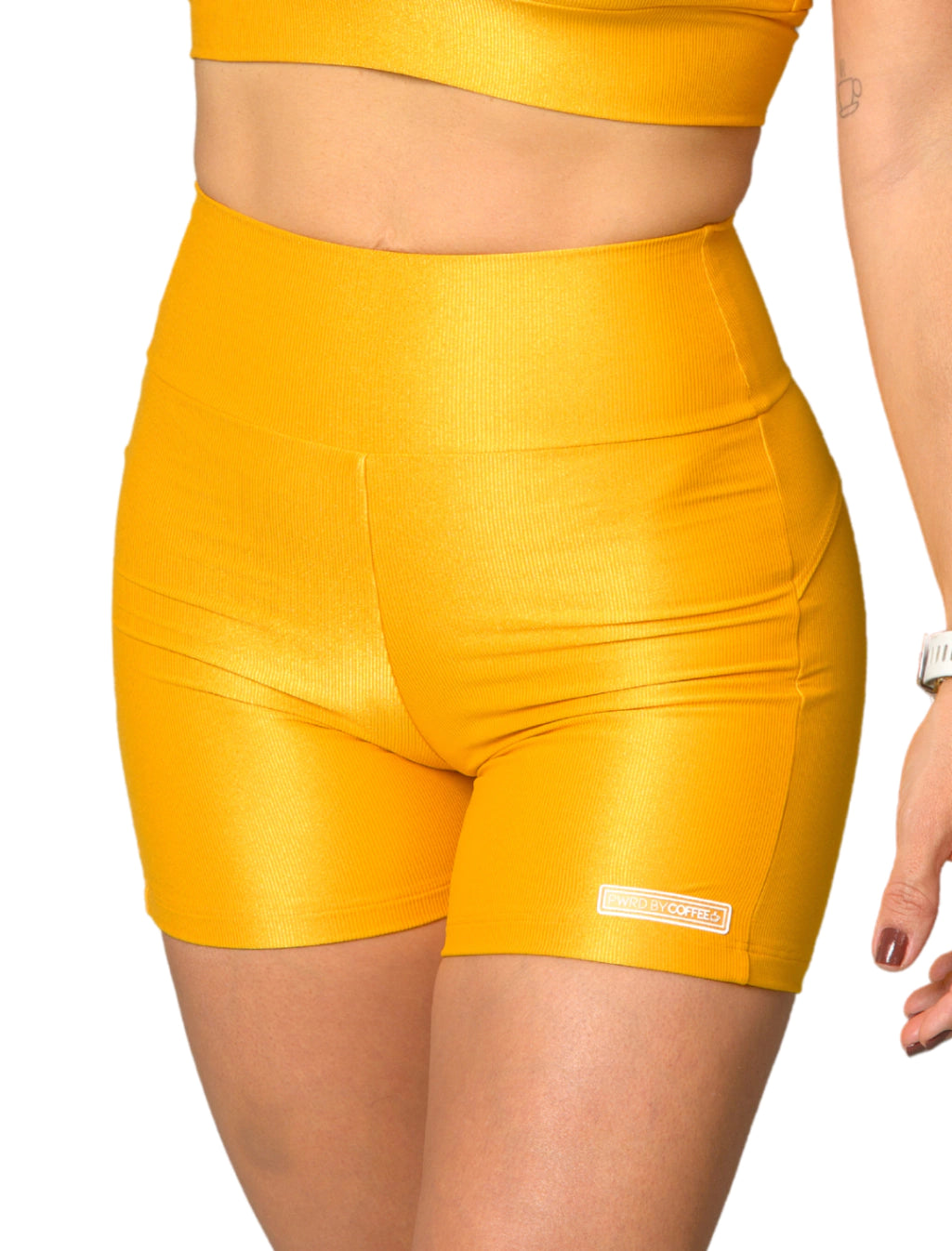 Short Empina Dourado
